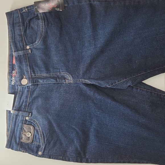 NWT Style & Co Bootcut Rinse Wash Size 12 Curvy Boot CUT Jeans - Picture 4 of 17